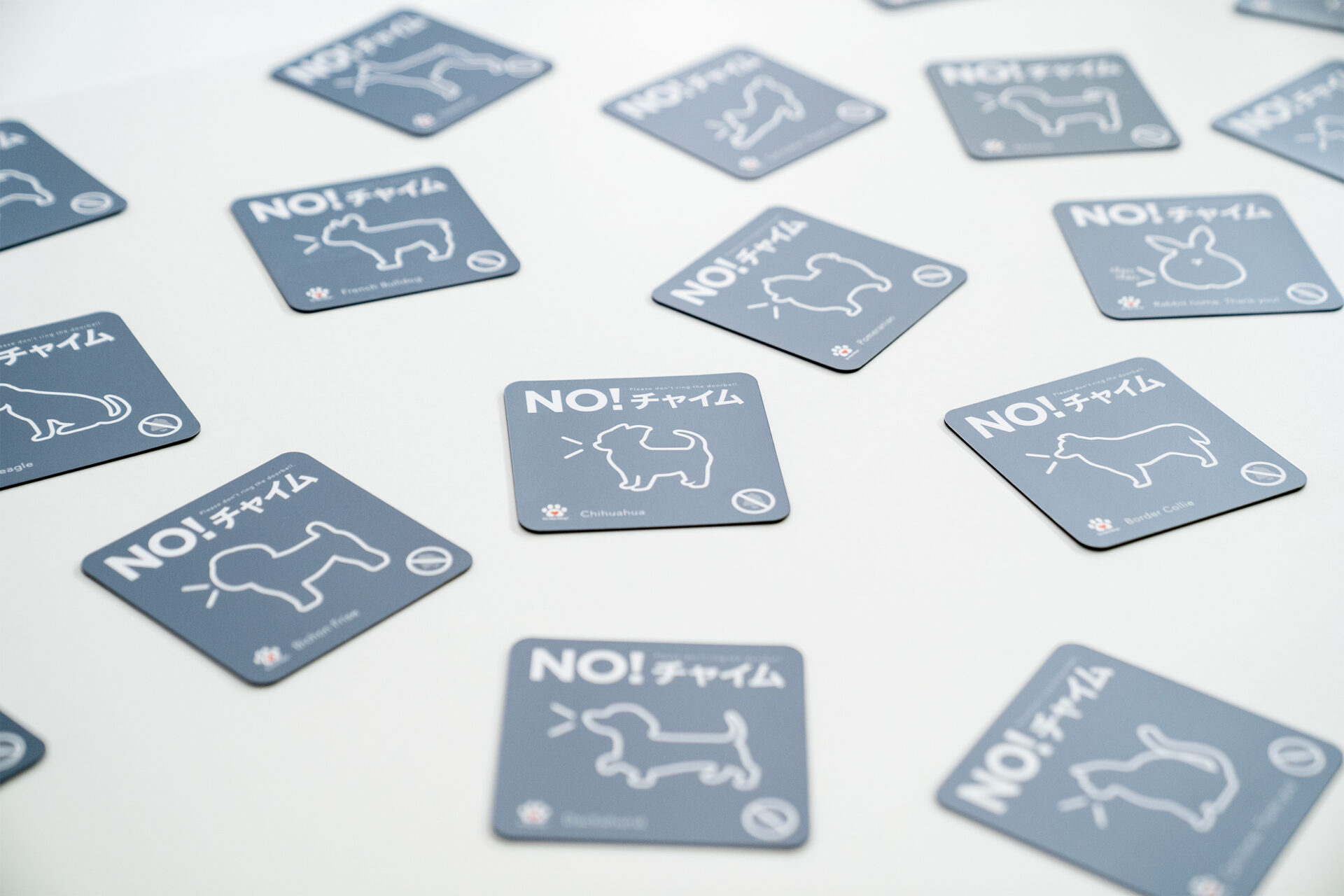 ペットのための玄関マグネットサイン